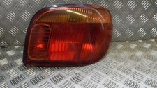 GENUINE 2003-2006 TOYOTA YARIS FACELIFT - DRIVER'S RIGHT-SIDE REAR LIGHT