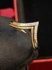 Pave 0.14 Cts Round Brilliant