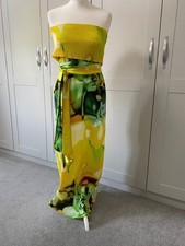 Beautiful Kevan Jon yellow and