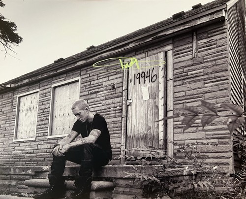 Eminem signed photo coa - eminem,