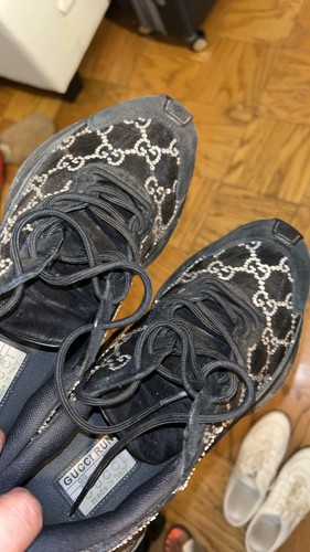 Gucci blk suede crystal - gucci,