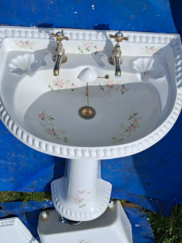 Heritage close coupled toilet - heritage,