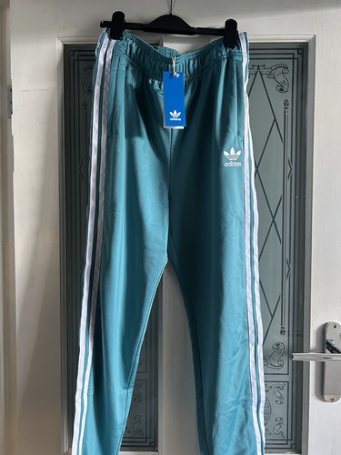 Kids size age13 adidas - size, age13/14