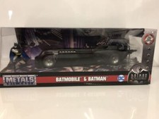 Batmobile Animated Series with Batman 1:24 Scale Jada 30916