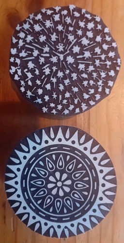 New carved round solid wood - ,
