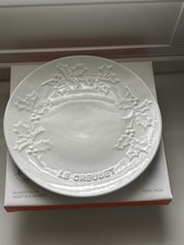 Le Creuset Plate Holly Relief