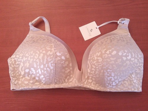 Bnwt padded none wired - tu,