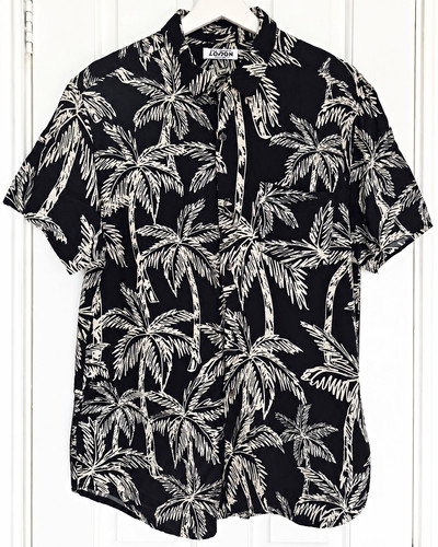 Mens size new with tags - with,