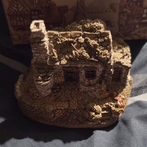 Lilliput lane miniature - lilliput,