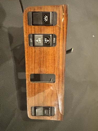 Mercedes benz w123 dash - 77-85,
