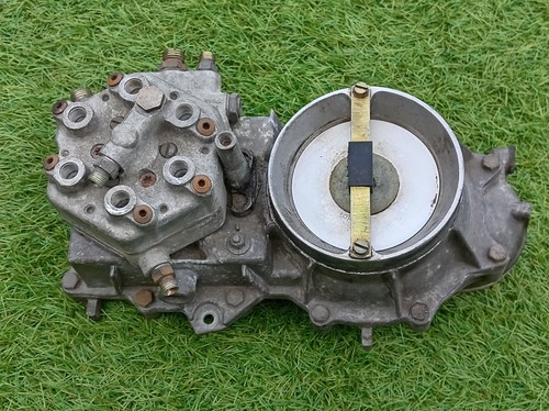 Mercedes fuel distributor - mercedes,