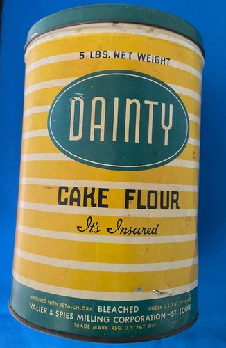 Vintage dainty cake flour - cake, tin