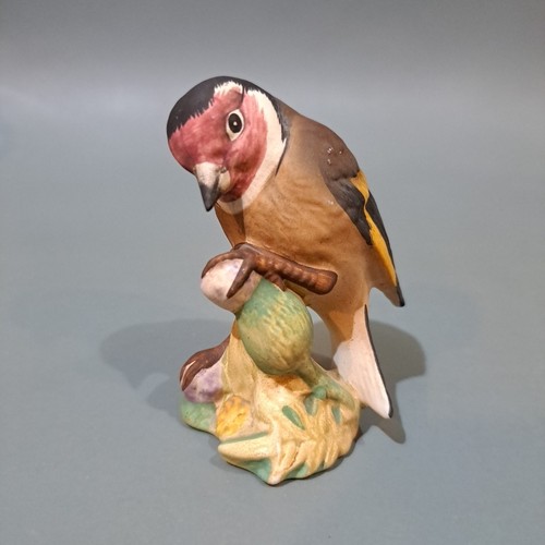 Beswick goldfinch bird figure - goldfinch,