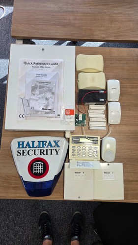 Texecom premier elite alarm - texecom,