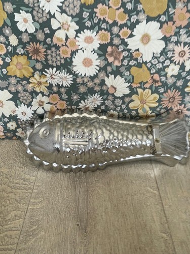 Tin fish jelly - mousse, mould