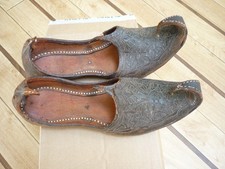 VTG MEN UK 9 ORNATE ETHNIC INDIAN MOJARI JUTTI CURL TOE SHOES