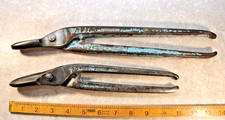 Large vintage gilbow tin - 2x,