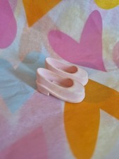 Vintage Pedigree Sindy Doll