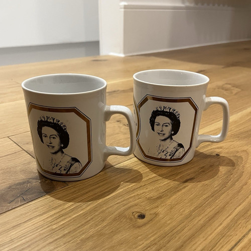 Kiln craft 1977 queen - 1977,