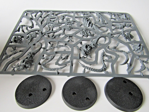 Warhammer 40k tyranids army - 40k,