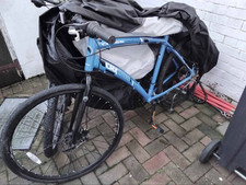 Cross CRX700 Unisex Hybrid