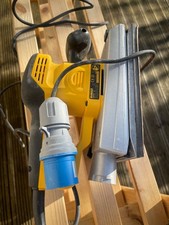 Dewalt 110v Sander 1/2 Sheet