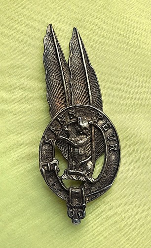 Rare white metal 5th - rare,