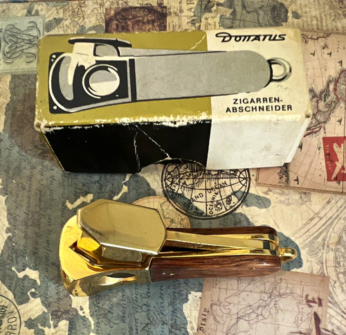Donatus cigar cutter gold tone - cigar,