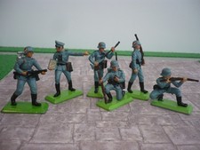 BRITAINS DEETAIL WW2 FULL SET