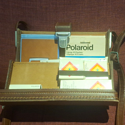 Polaroid land camera - polaroid,