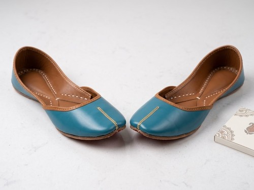 Women flat lether shoes - flat,