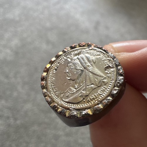 Vintage 18rg queen victoria - vintage,
