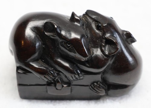 Vintage hand carved wood - carved, mice