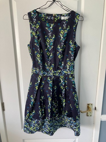 Bnwt closet navy floral 50s - closet,