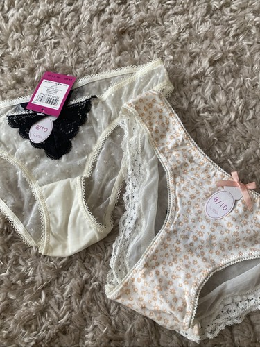 New with tags - la, lace
