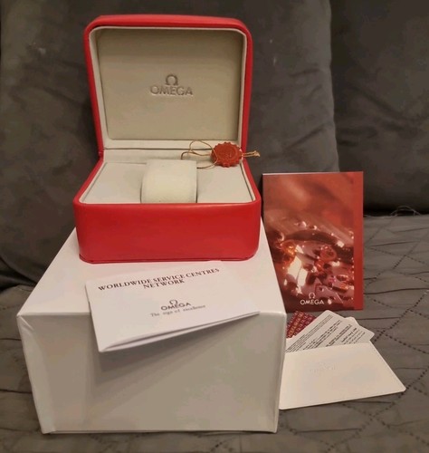 Watch box omega with set - box,