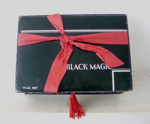 Vintage black magic - black,