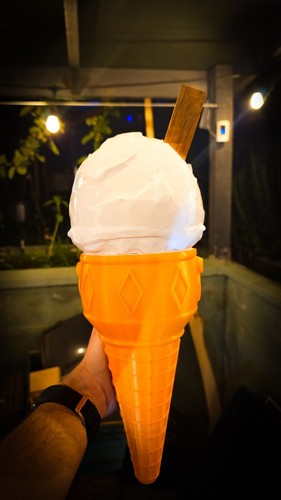 Scoop ice cream van - scoop,
