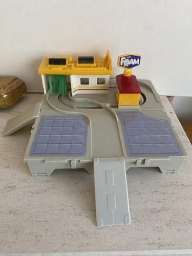 Micro machines travel - micro, city