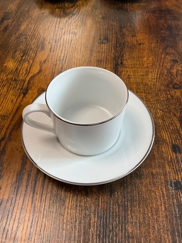 Royal worcester eight cup - royal,