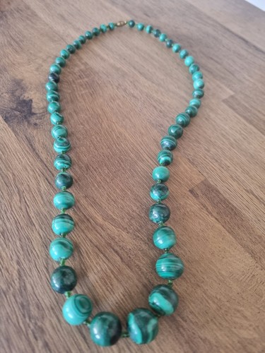 Vintage malachite bead