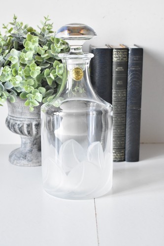 Cristal durand decanter - j,