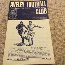 Aveley v Walthamstow Avenue