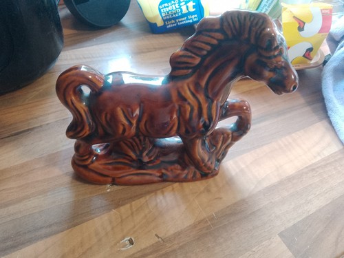 Vintage ceramic horse figurine - ceramic,