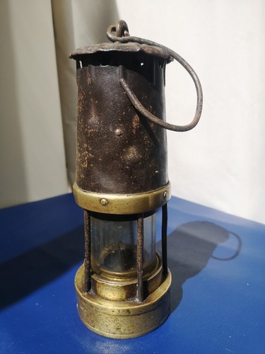 Old miners lamp 2 inches - 8, 1/2