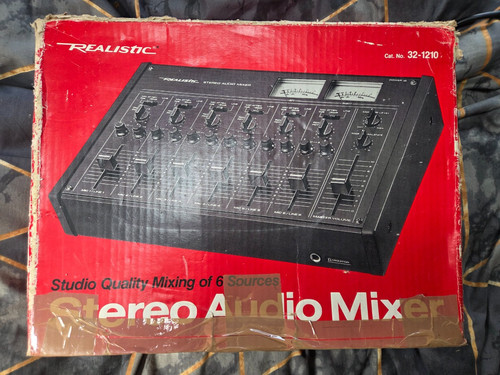 Vintage realistic stereo audio - vintage,