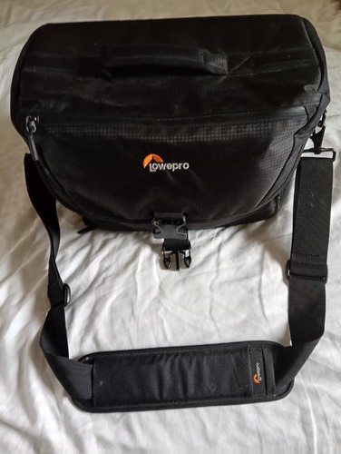 Lowepro nova 200 ii - aw,