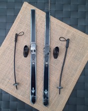 Vintage Sindy Dolls 1960s Winter Holiday  Skies, Poles And Boots