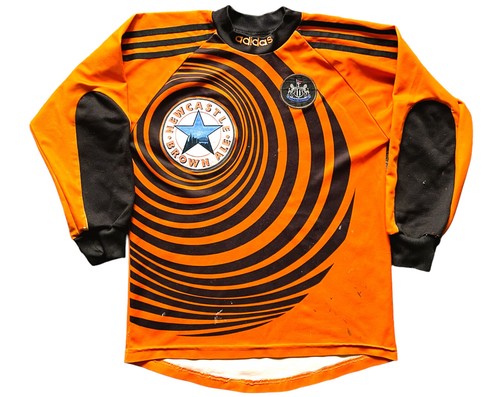 Newcastle goalkeeper shirt - newcastle,