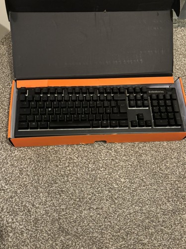 Steelseries apex rgb ip32 - steelseries,